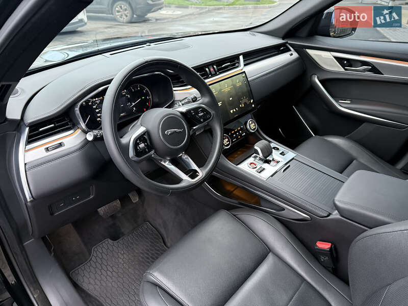 Внедорожник / Кроссовер Jaguar F-Pace 2023 в Харькове