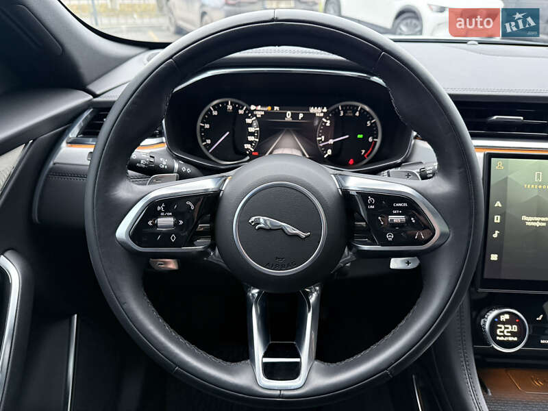 Внедорожник / Кроссовер Jaguar F-Pace 2023 в Харькове