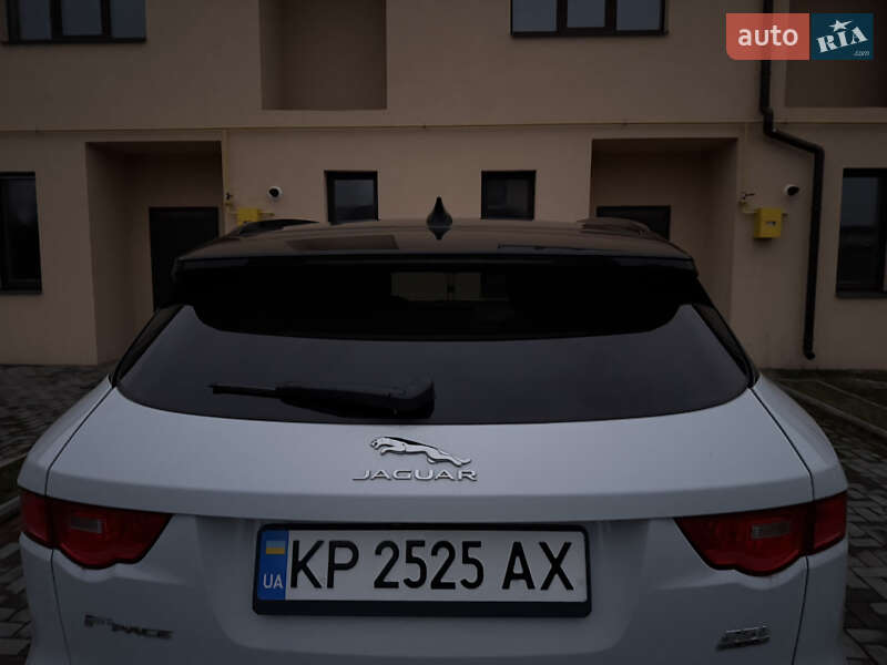 Внедорожник / Кроссовер Jaguar F-Pace 2019 в Запорожье