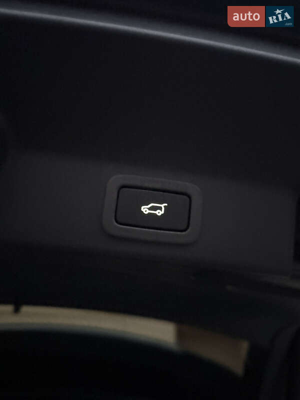 Внедорожник / Кроссовер Jaguar F-Pace 2019 в Запорожье