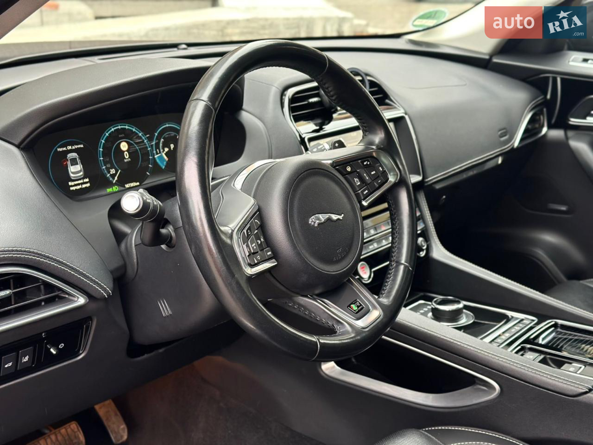 2016 Jaguar F-Pace - мініатюра 4