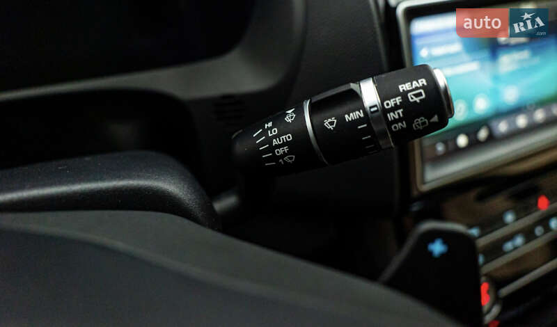 Внедорожник / Кроссовер Jaguar F-Pace 2017 в Киеве фото 16 Внедорожник / Кроссовер Jaguar F-Pace 2017 в Киеве