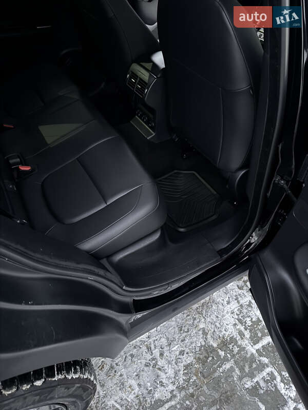 Внедорожник / Кроссовер Jaguar F-Pace 2018 в Дубно фото 13 Внедорожник / Кроссовер Jaguar F-Pace 2018 в Дубно