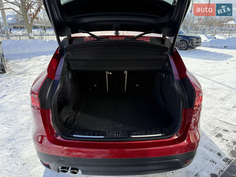 Позашляховик / Кросовер Jaguar F-Pace 2019 в Харкові