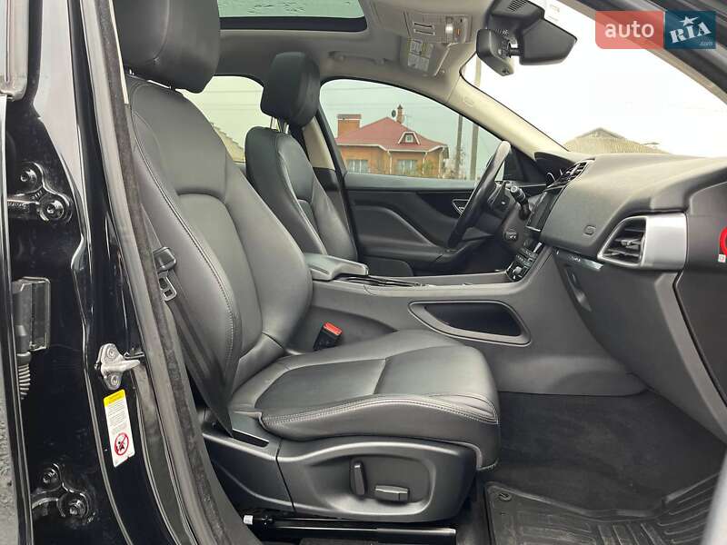 Внедорожник / Кроссовер Jaguar F-Pace 2017 в Киеве фото 13 Внедорожник / Кроссовер Jaguar F-Pace 2017 в Киеве