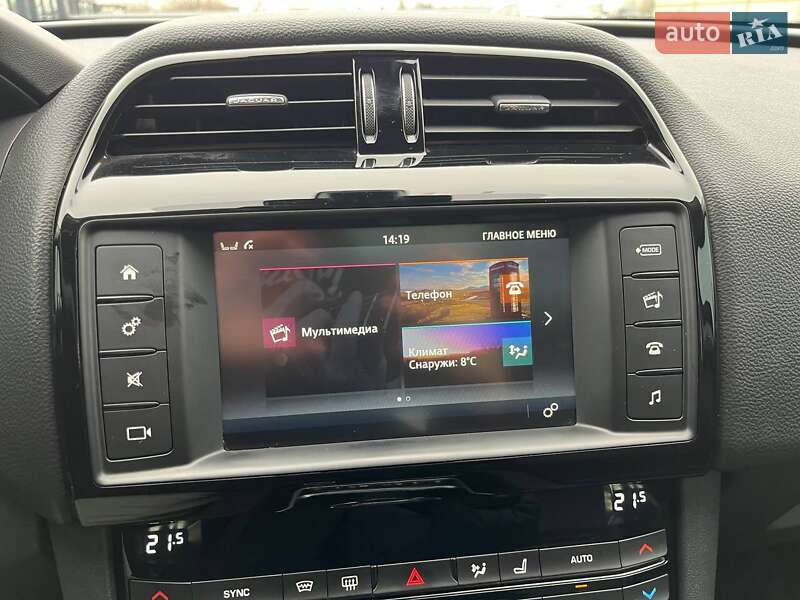 Внедорожник / Кроссовер Jaguar F-Pace 2017 в Киеве фото 23 Внедорожник / Кроссовер Jaguar F-Pace 2017 в Киеве