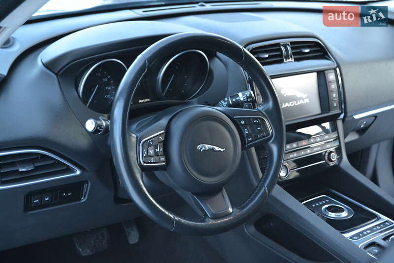 Внедорожник / Кроссовер Jaguar F-Pace 2017 в Белой Церкви фото 39 Внедорожник / Кроссовер Jaguar F-Pace 2017 в Белой Церкви