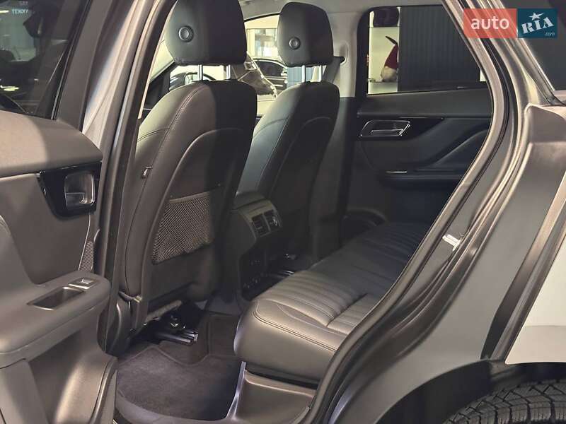 Внедорожник / Кроссовер Jaguar F-Pace 2017 в Львове