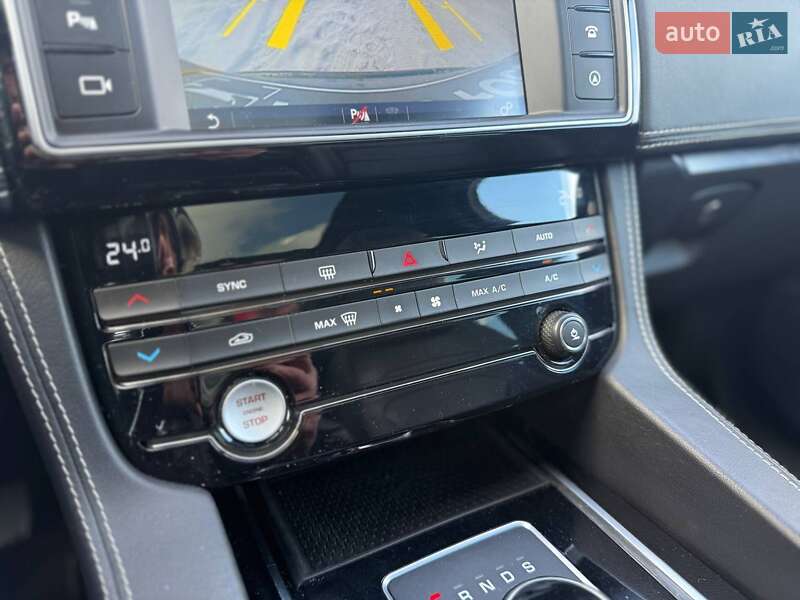 Внедорожник / Кроссовер Jaguar F-Pace 2016 в Киеве фото 21 Внедорожник / Кроссовер Jaguar F-Pace 2016 в Киеве