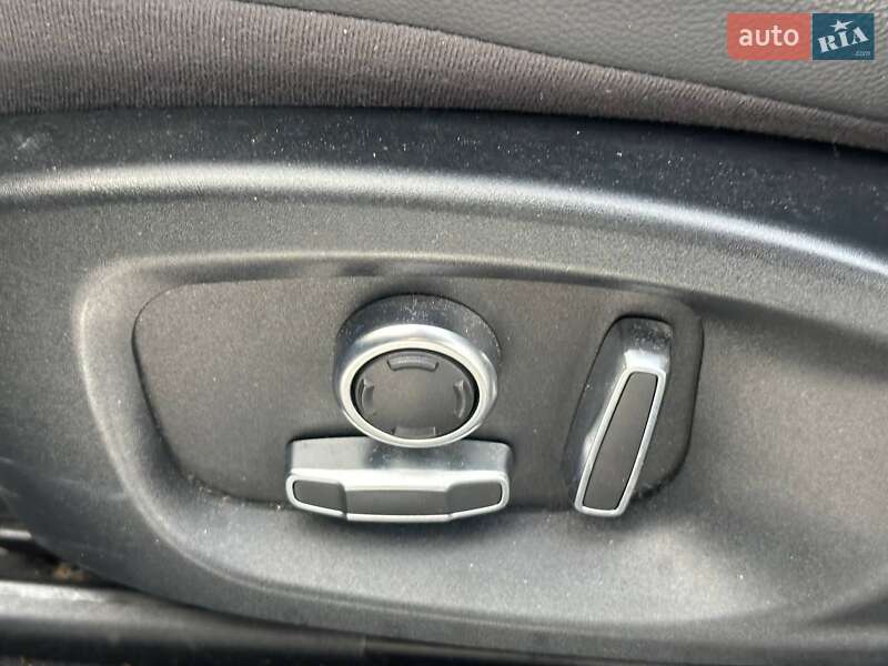 Внедорожник / Кроссовер Jaguar F-Pace 2019 в Луцке