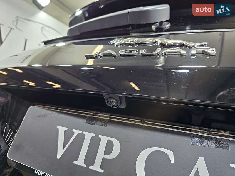 Внедорожник / Кроссовер Jaguar F-Pace 2017 в Киеве