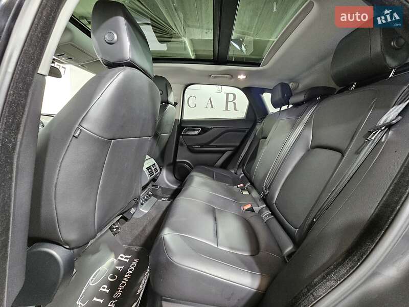 Внедорожник / Кроссовер Jaguar F-Pace 2017 в Киеве фото 13 Внедорожник / Кроссовер Jaguar F-Pace 2017 в Киеве