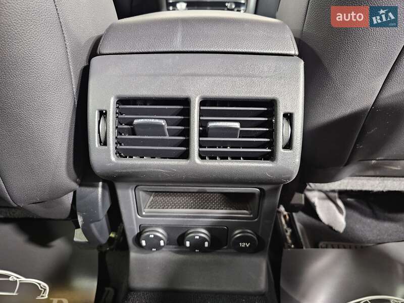 Внедорожник / Кроссовер Jaguar F-Pace 2017 в Киеве