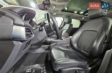 Внедорожник / Кроссовер Jaguar F-Pace 2017 в Киеве фото 24 Внедорожник / Кроссовер Jaguar F-Pace 2017 в Киеве