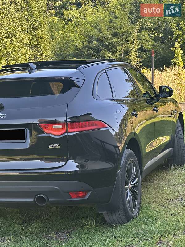 Внедорожник / Кроссовер Jaguar F-Pace 2018 в Тернополе