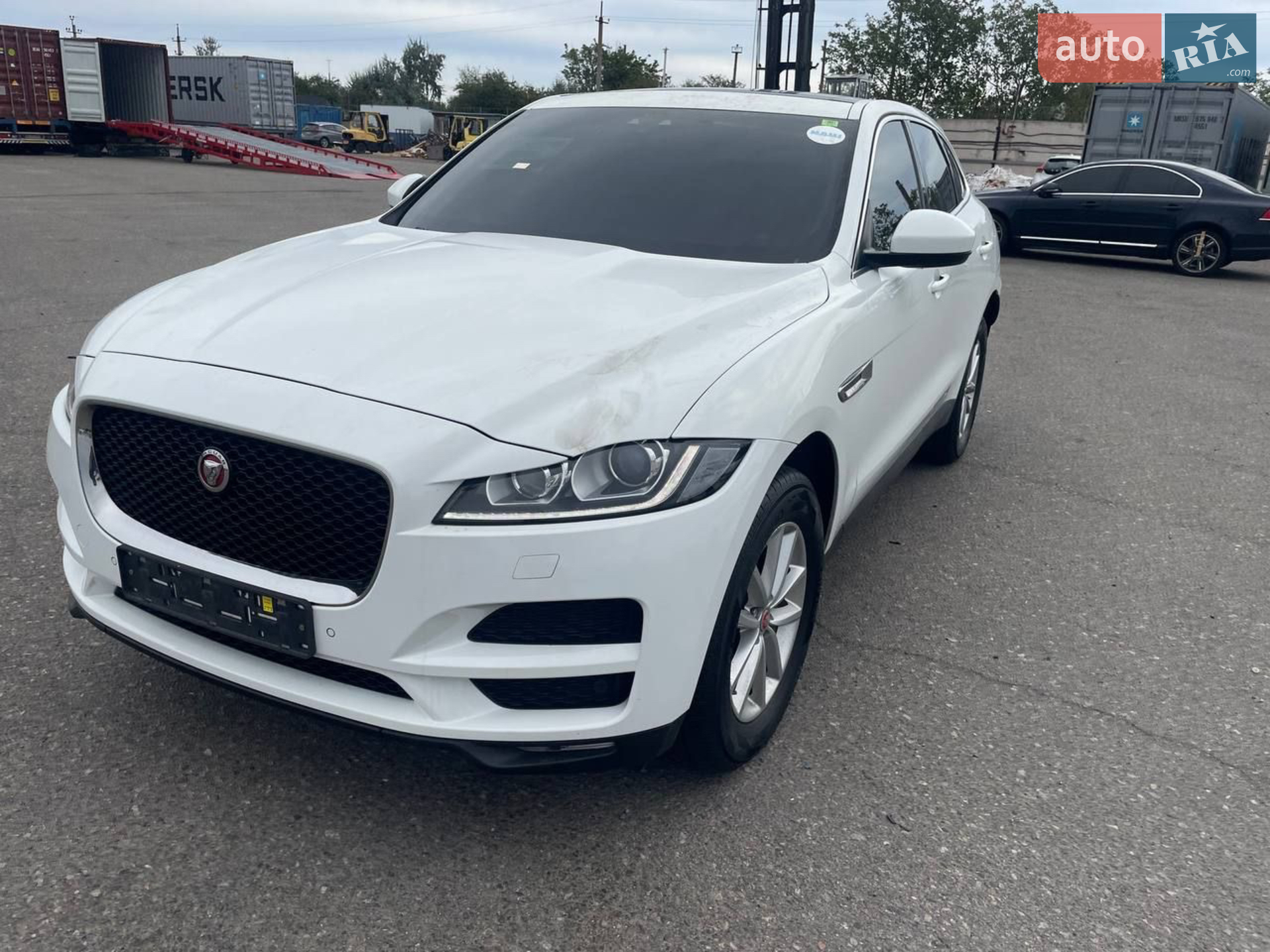 2016 Jaguar F-Pace - мініатюра 4