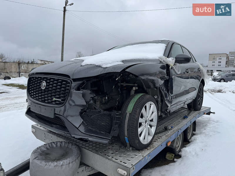 2019 Jaguar F-Pace, VIN WVGZZZ5NZKW353181:plate — фото 1 (autoria)