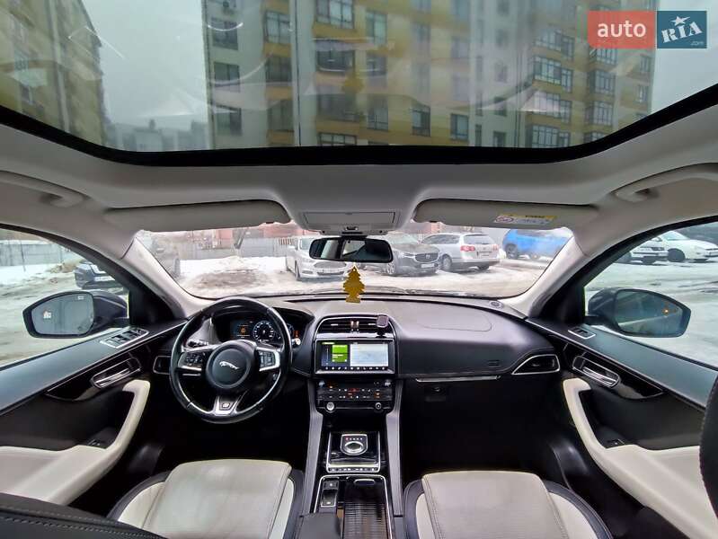 Внедорожник / Кроссовер Jaguar F-Pace 2017 в Ивано-Франковске