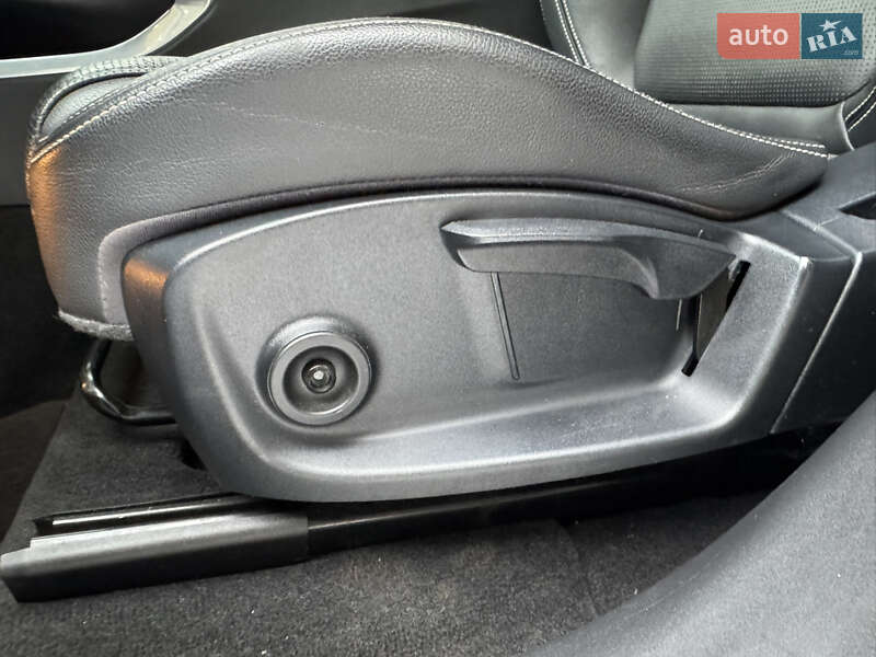 Внедорожник / Кроссовер Jaguar F-Pace 2017 в Ковеле