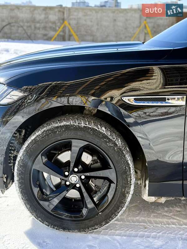 Внедорожник / Кроссовер Jaguar F-Pace 2017 в Киеве фото 21 Внедорожник / Кроссовер Jaguar F-Pace 2017 в Киеве
