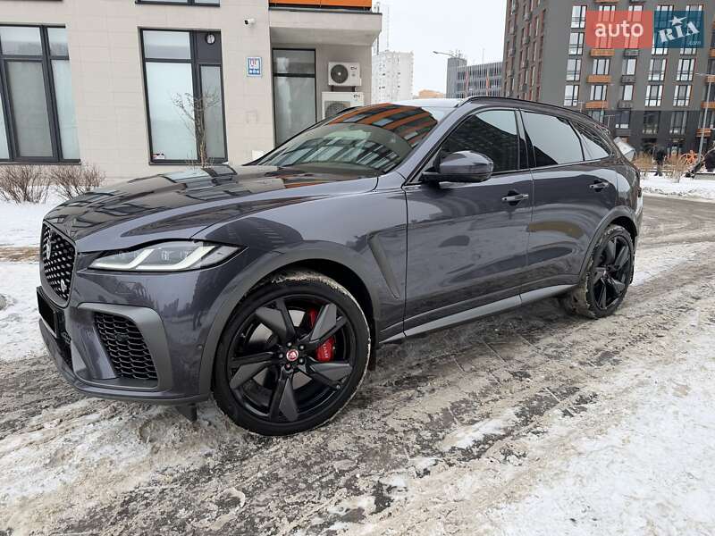 Внедорожник / Кроссовер Jaguar F-Pace 2021 в Киеве