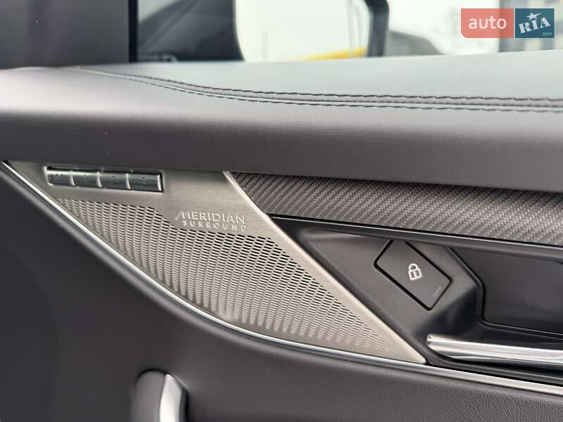 Внедорожник / Кроссовер Jaguar F-Pace 2021 в Киеве