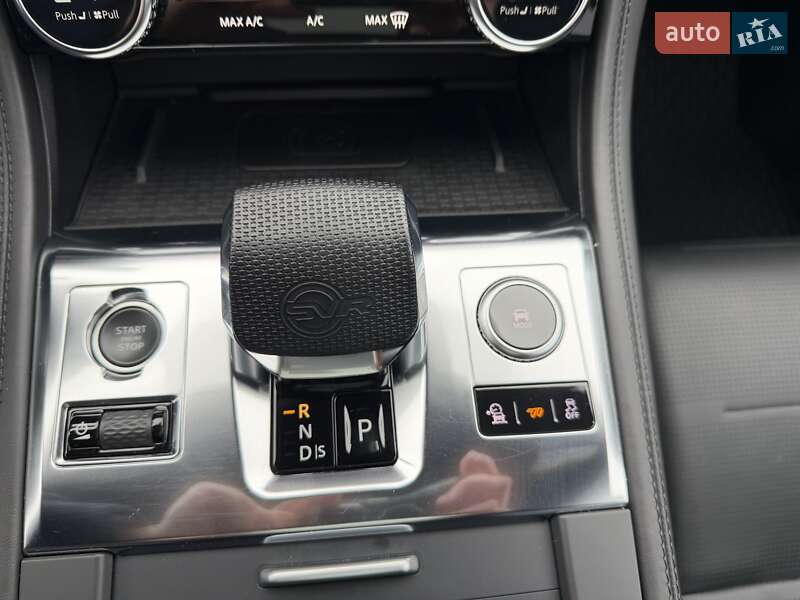 Внедорожник / Кроссовер Jaguar F-Pace 2021 в Киеве