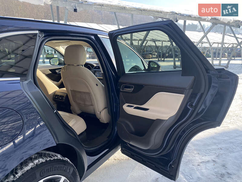 Внедорожник / Кроссовер Jaguar F-Pace 2017 в Львове