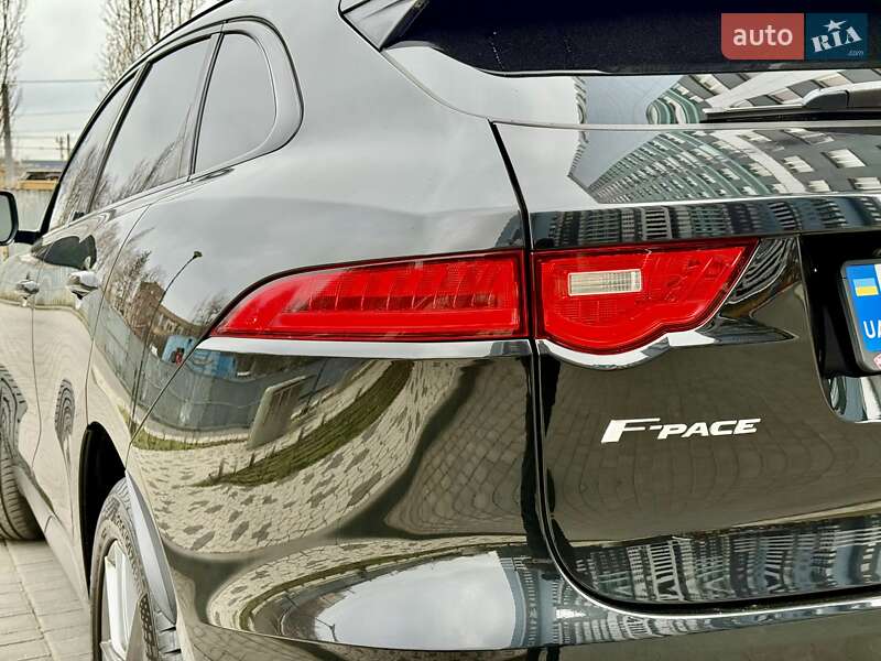 Внедорожник / Кроссовер Jaguar F-Pace 2016 в Одессе