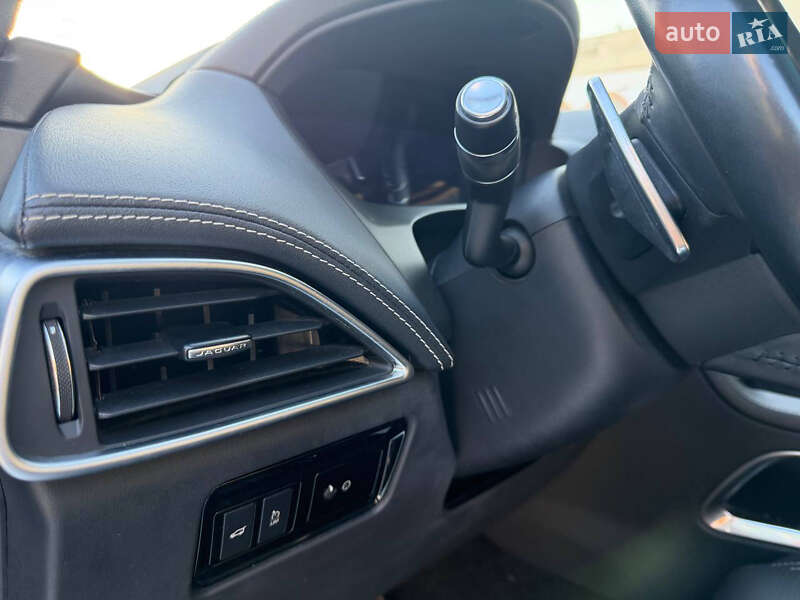 Внедорожник / Кроссовер Jaguar F-Pace 2018 в Броварах