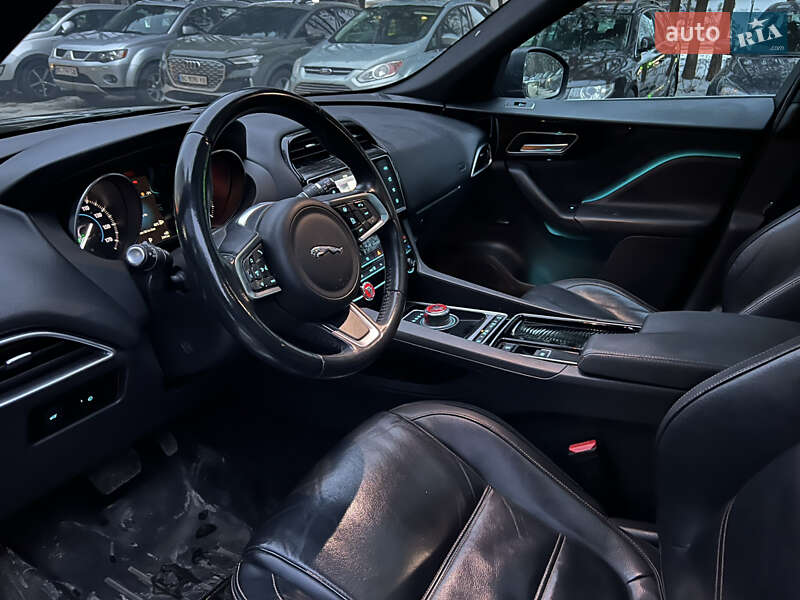 Позашляховик / Кросовер Jaguar F-Pace 2018 в Львові