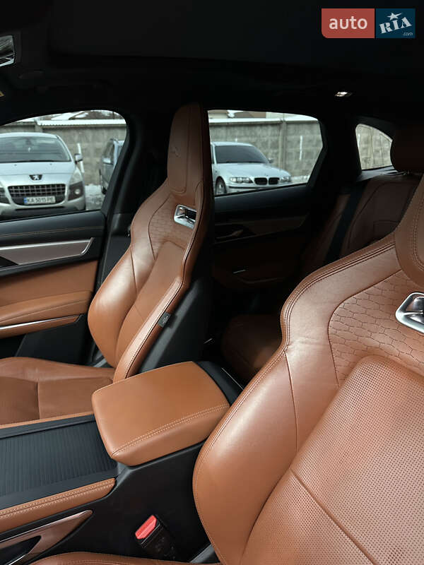 Внедорожник / Кроссовер Jaguar F-Pace 2023 в Киеве