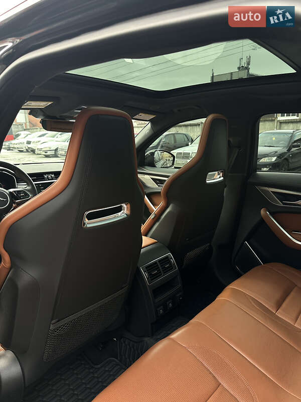 Внедорожник / Кроссовер Jaguar F-Pace 2023 в Киеве