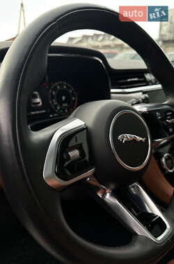 Внедорожник / Кроссовер Jaguar F-Pace 2023 в Киеве