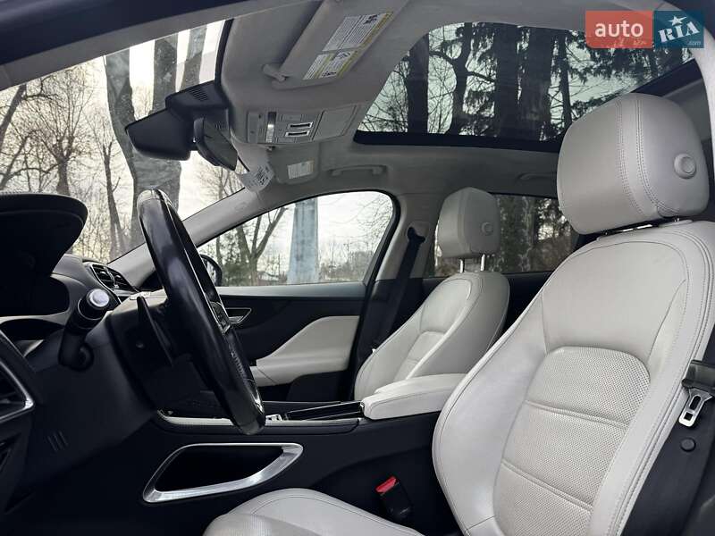 Внедорожник / Кроссовер Jaguar F-Pace 2018 в Киеве