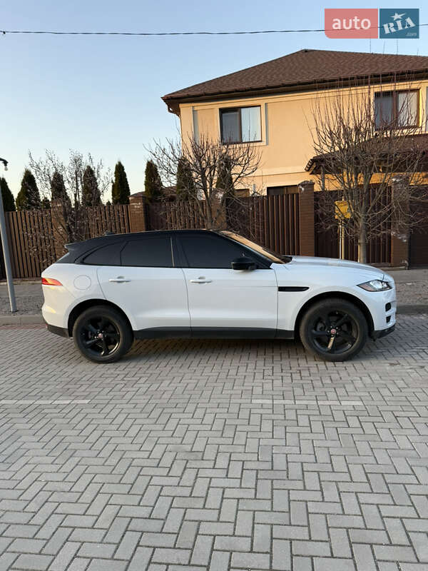 Внедорожник / Кроссовер Jaguar F-Pace 2019 в Запорожье