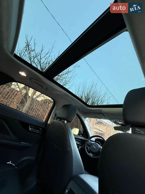 Внедорожник / Кроссовер Jaguar F-Pace 2019 в Запорожье фото 21 Внедорожник / Кроссовер Jaguar F-Pace 2019 в Запорожье