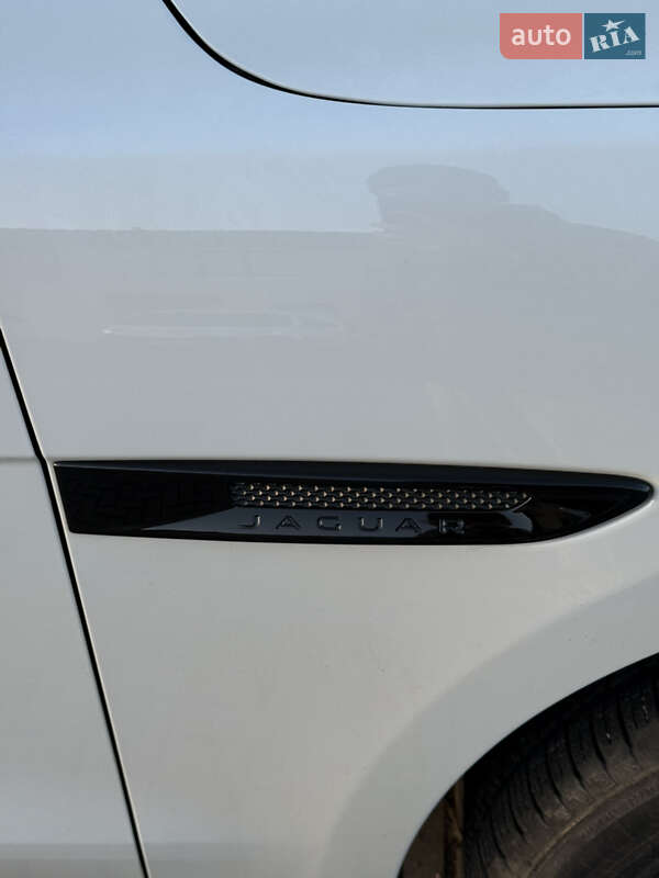 Внедорожник / Кроссовер Jaguar F-Pace 2019 в Запорожье