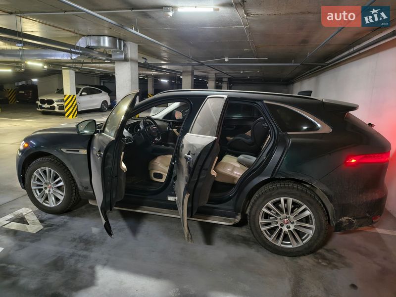 Внедорожник / Кроссовер Jaguar F-Pace 2017 в Львове