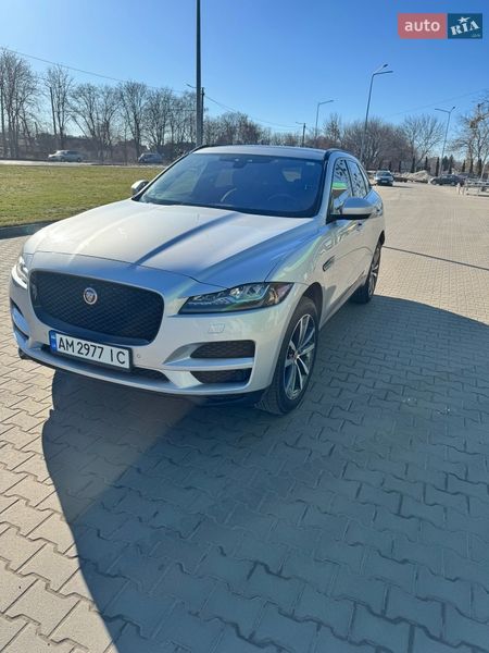 Внедорожник / Кроссовер Jaguar F-Pace 2017 в Житомире
