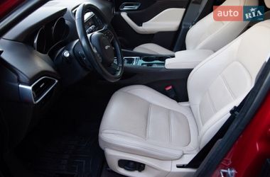 Внедорожник / Кроссовер Jaguar F-Pace 2016 в Киеве