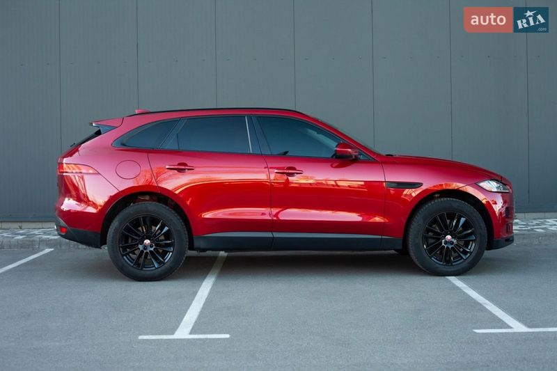 Внедорожник / Кроссовер Jaguar F-Pace 2016 в Киеве