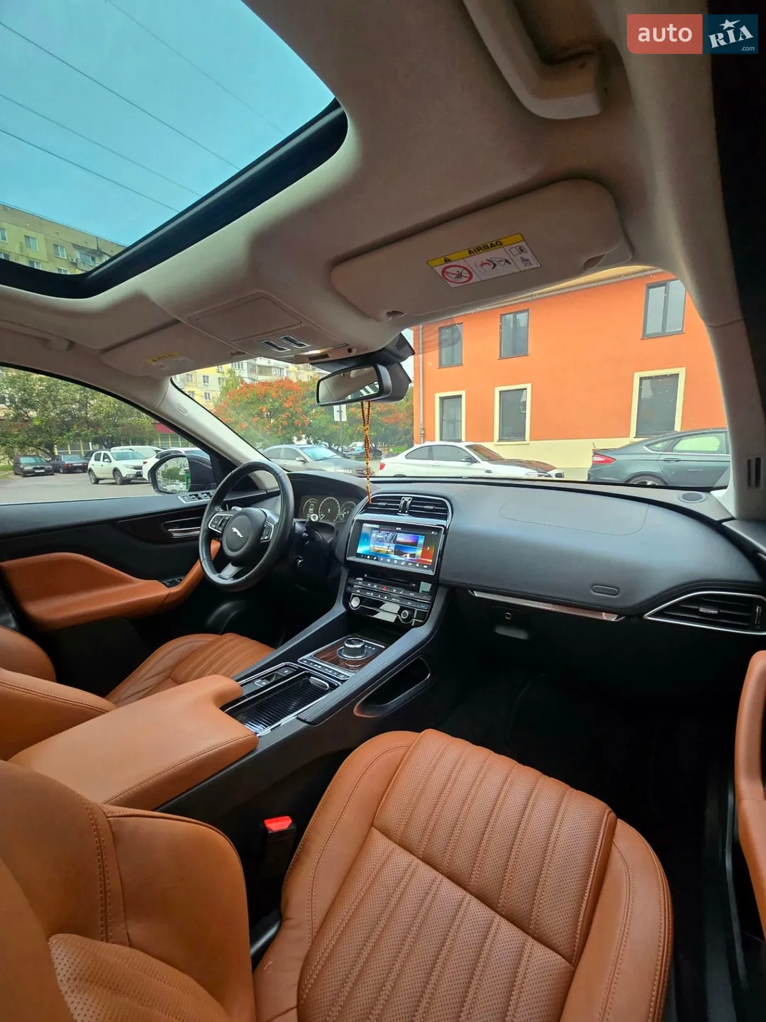 2016 Jaguar F-Pace - мініатюра 11