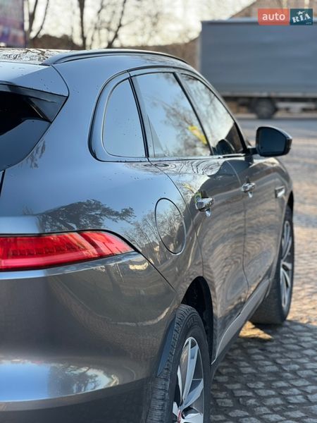 Внедорожник / Кроссовер Jaguar F-Pace 2016 в Староконстантинове