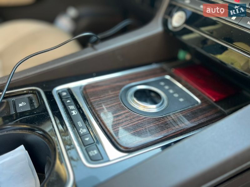 Внедорожник / Кроссовер Jaguar F-Pace 2016 в Староконстантинове