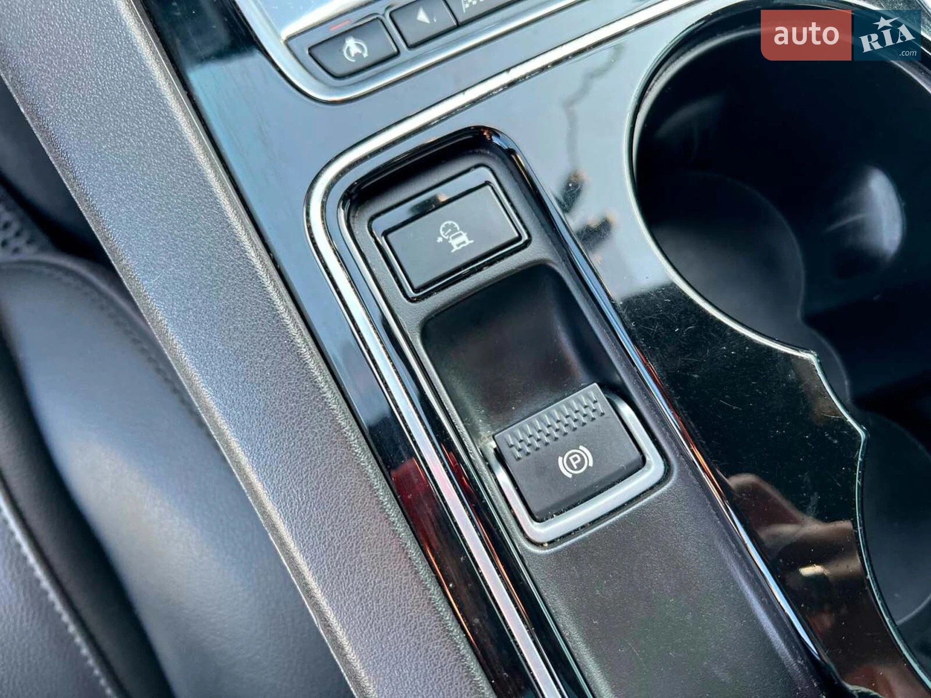 2016 Jaguar F-Pace - мініатюра 34