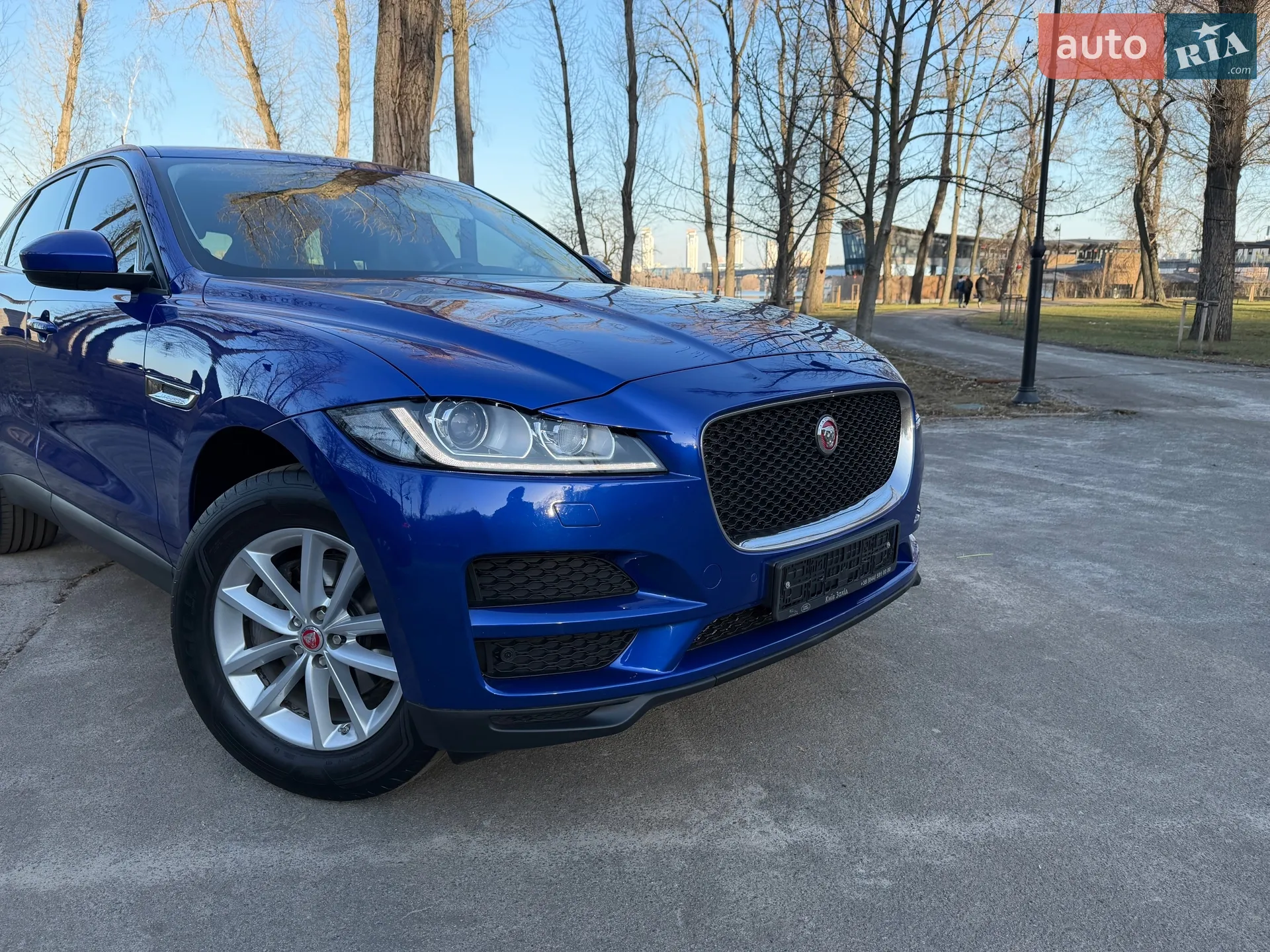 2017 Jaguar F-Pace - мініатюра 13