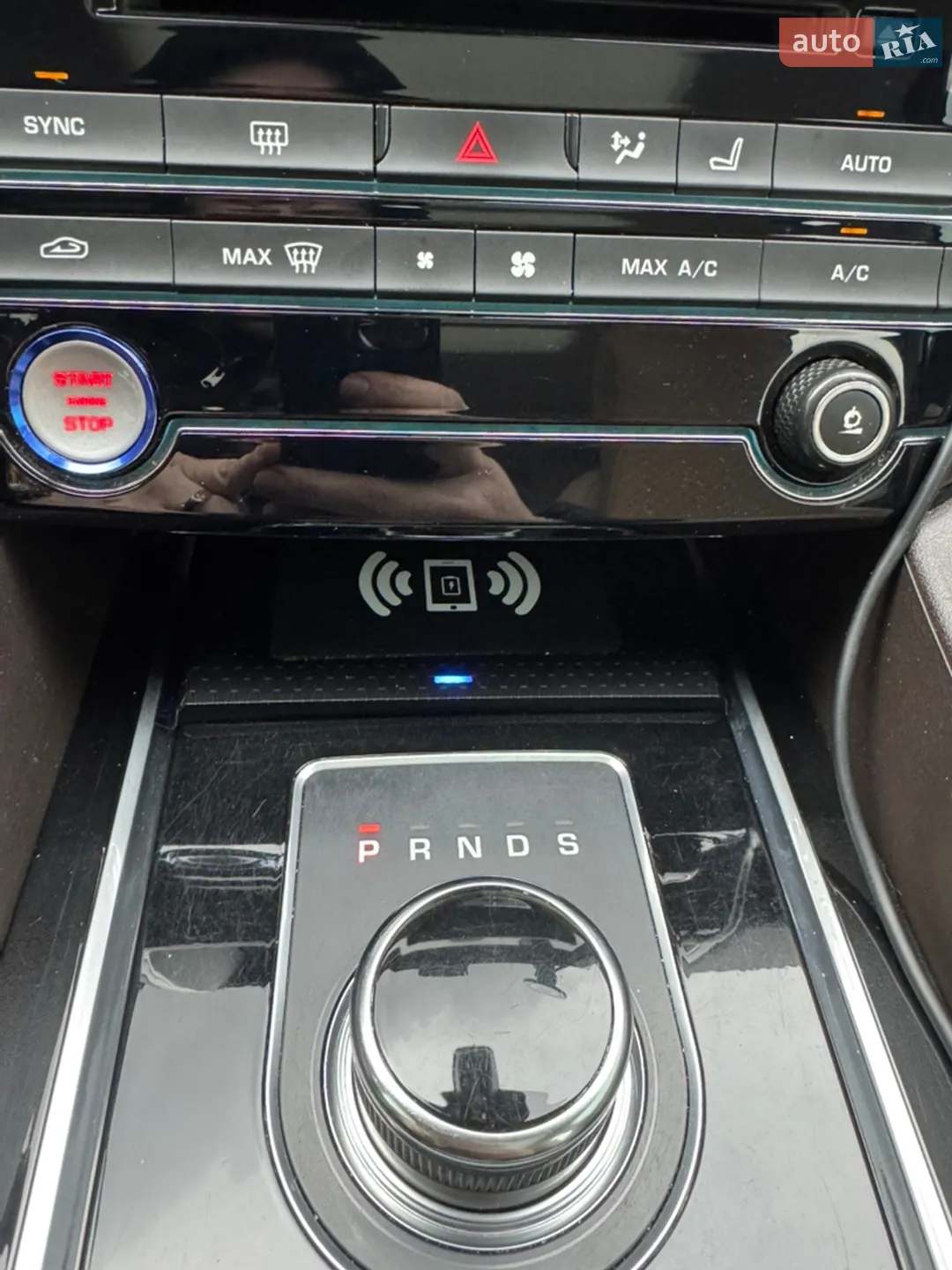 2016 Jaguar F-Pace - мініатюра 35
