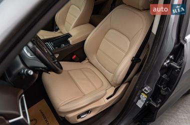 Внедорожник / Кроссовер Jaguar F-Pace 2019 в Киеве