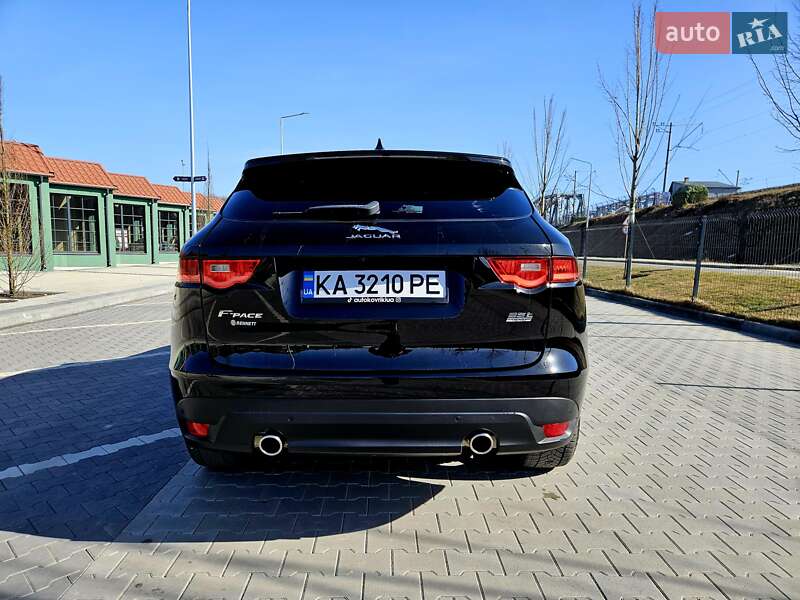 Внедорожник / Кроссовер Jaguar F-Pace 2017 в Киеве